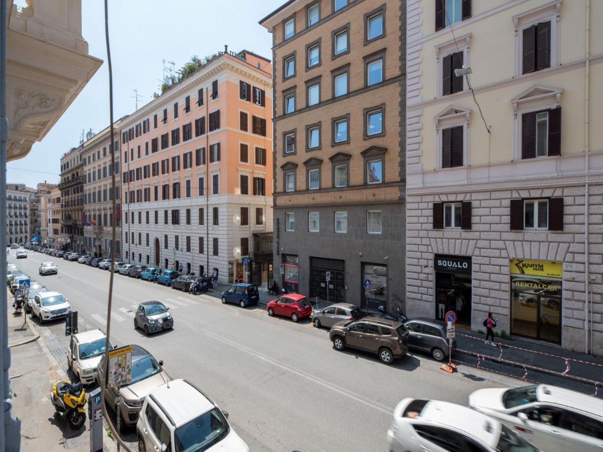 The Best Rent - Spacious Three-Bedroom Apartment Near The Colosseum روما المظهر الخارجي الصورة