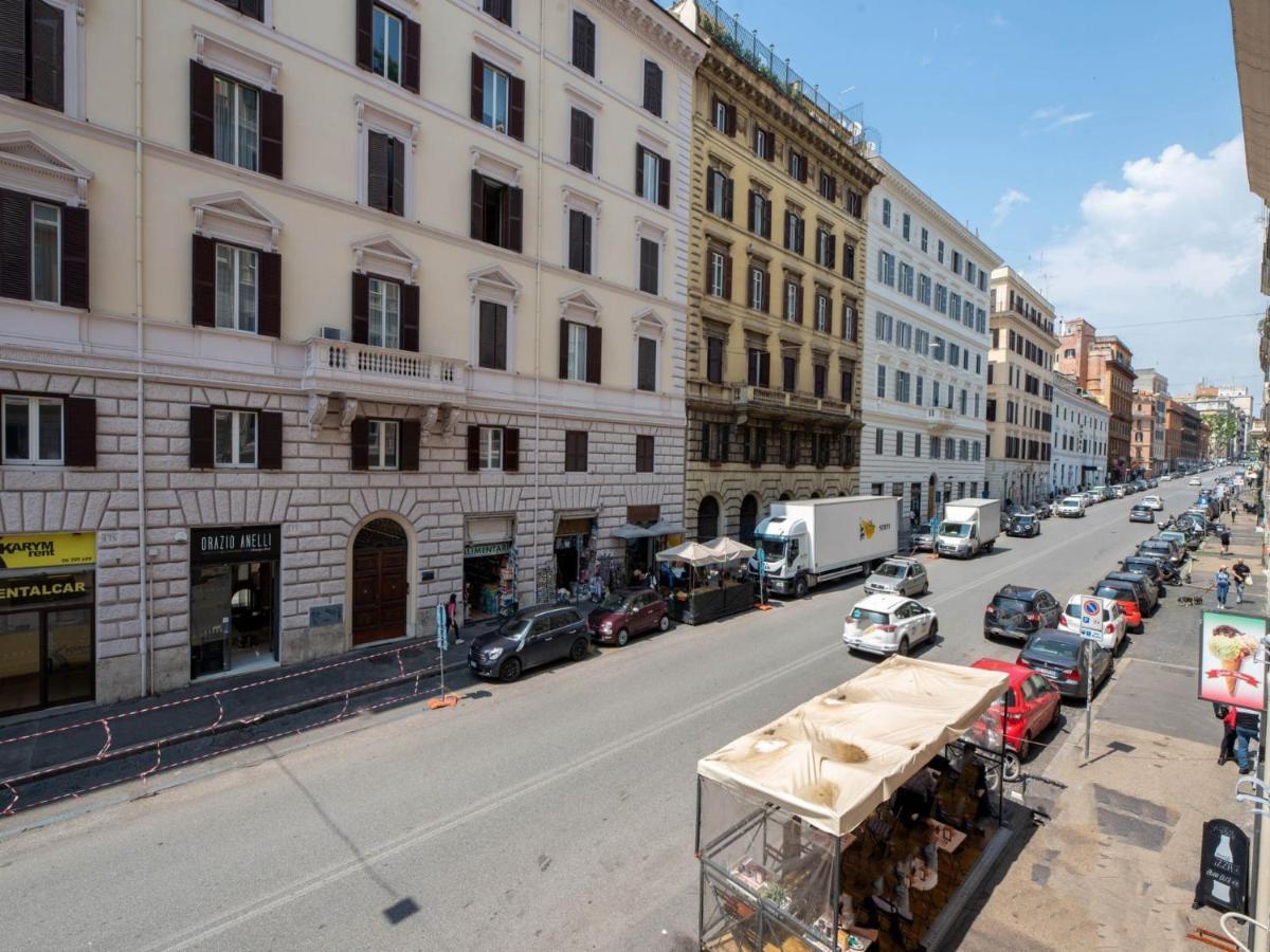 The Best Rent - Spacious Three-Bedroom Apartment Near The Colosseum روما المظهر الخارجي الصورة
