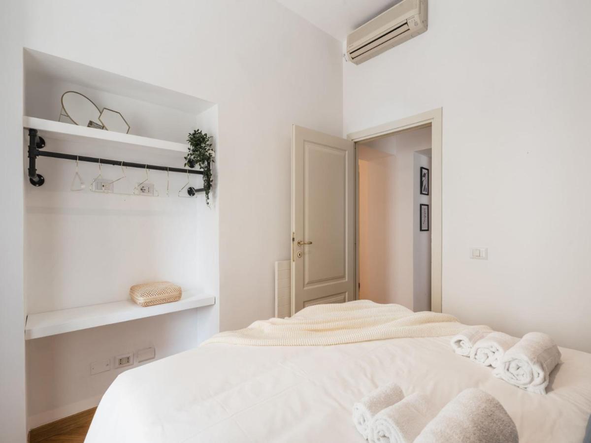 The Best Rent - Spacious Three-Bedroom Apartment Near The Colosseum روما المظهر الخارجي الصورة